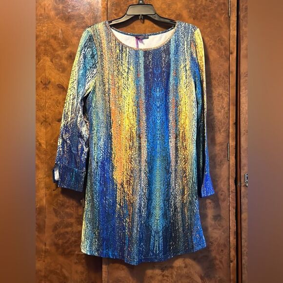 Artsy blouse  - Picture 1 of 4